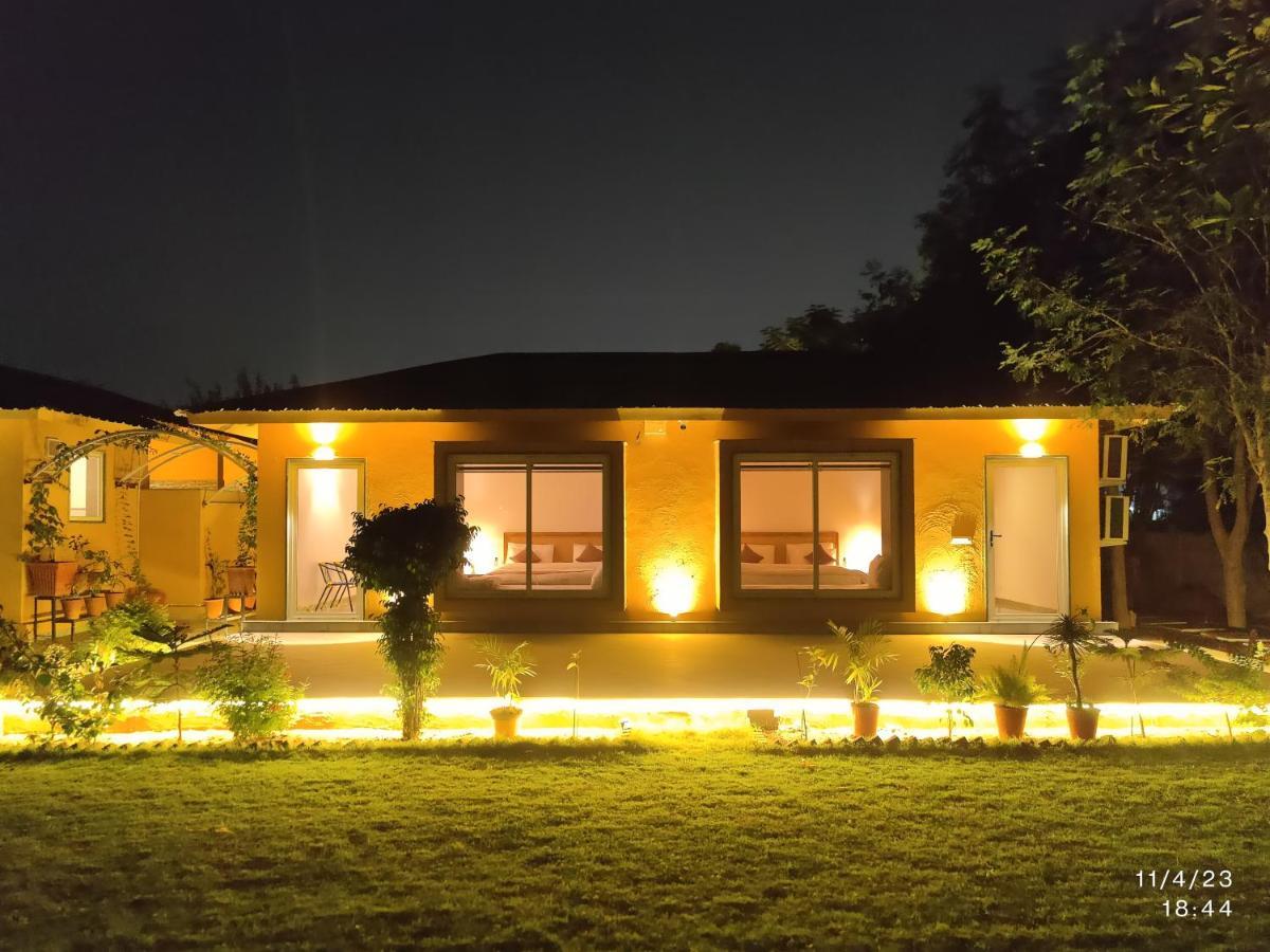 Girisadan Organic Farm Retreat & Botanical Forest Villa Jaipur Luaran gambar