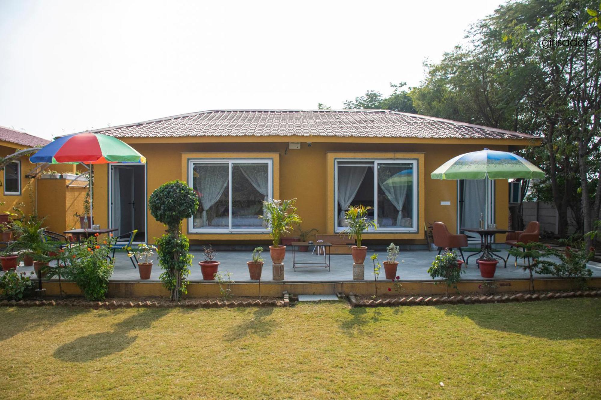 Girisadan Organic Farm Retreat & Botanical Forest Villa Jaipur Luaran gambar